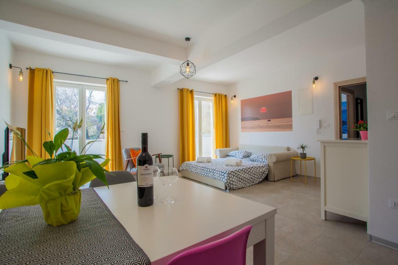 Apartment Garden Breeze Cres Kültér fotó